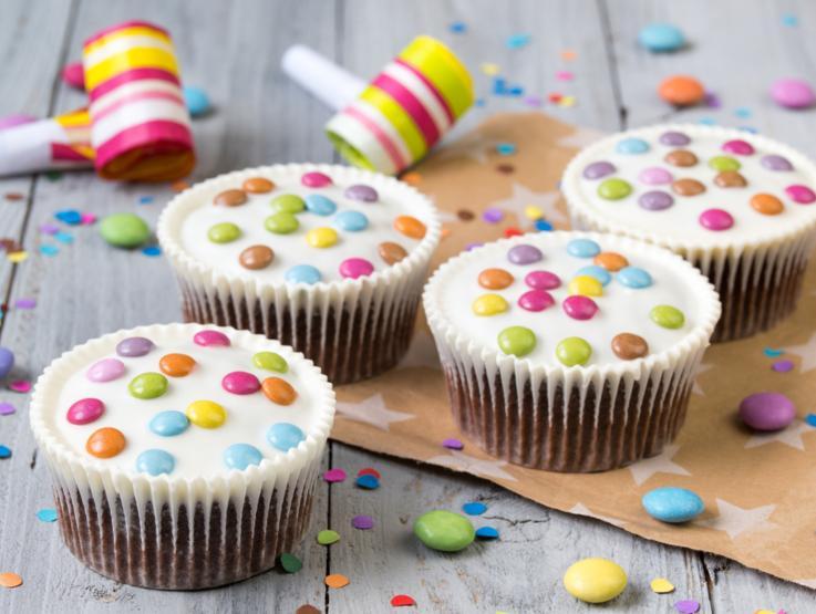 bolos com smarties